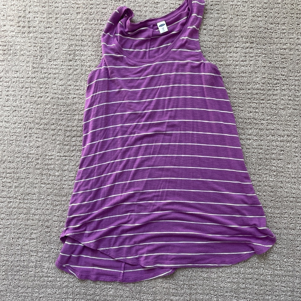 Old navy tank top
